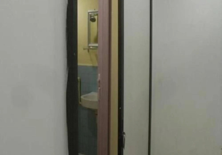 V Hostel