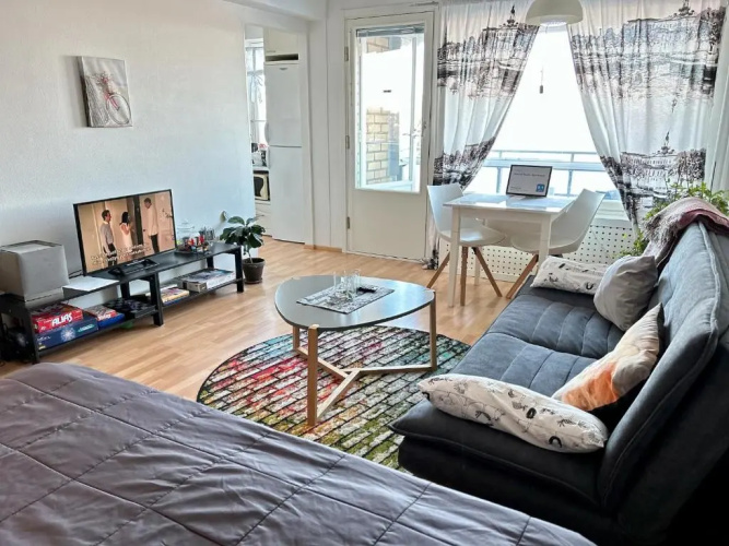 Central Studio Apartment