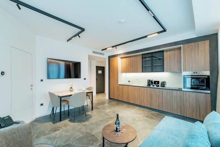 Superior Apartment