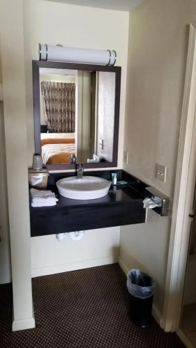 Holiday Inn Express Greenfield