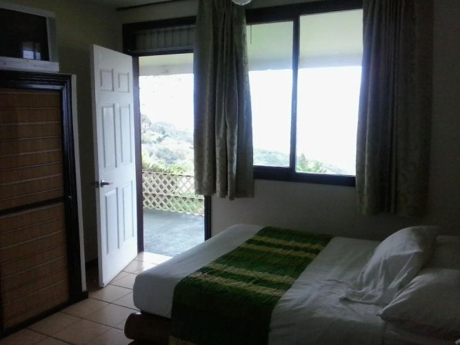 Paradise Inn
