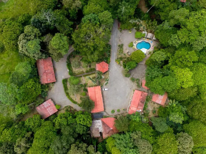 Sun Sun Lodge