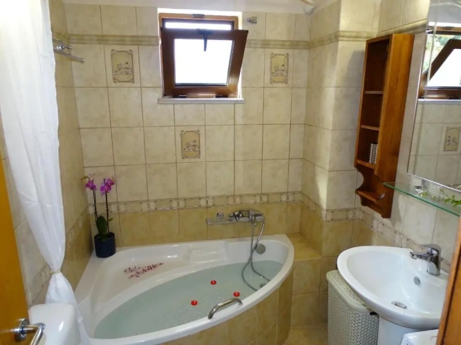 1 Bedroom Cottage