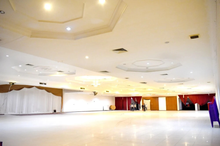 Penuin Hotel