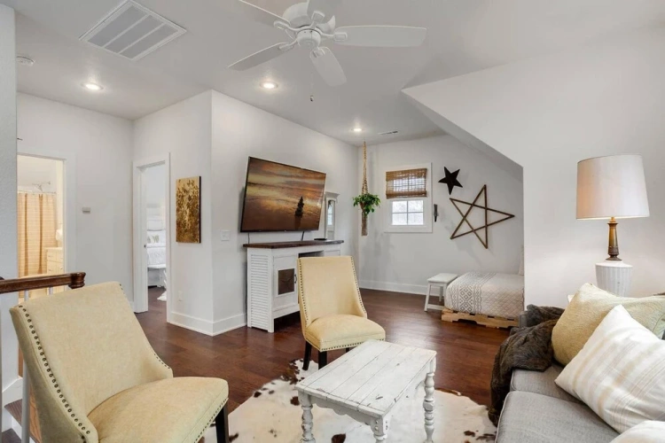 Guest rooms