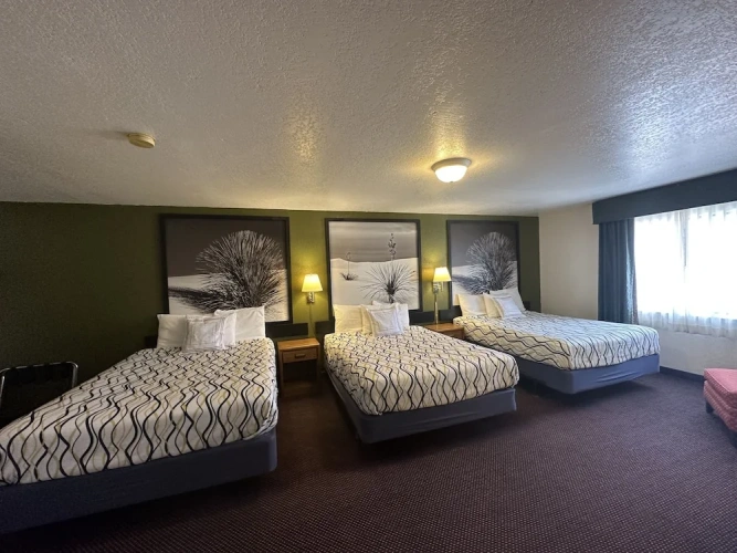 Economy Triple room