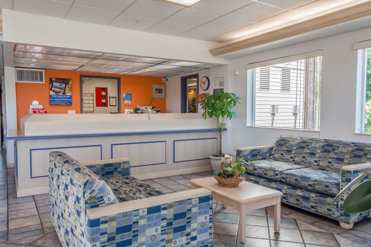 Motel 6 Redmond, OR