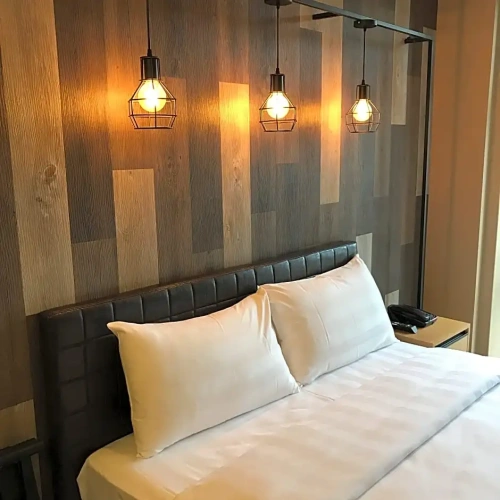 Standard room with city view
