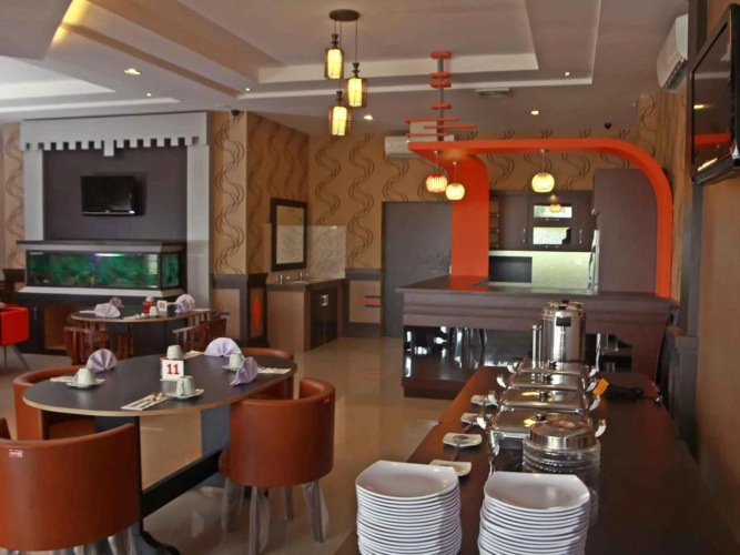 Happy Inn Hotel