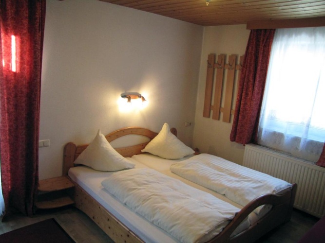 2 Bedrooms Twin Apartment
