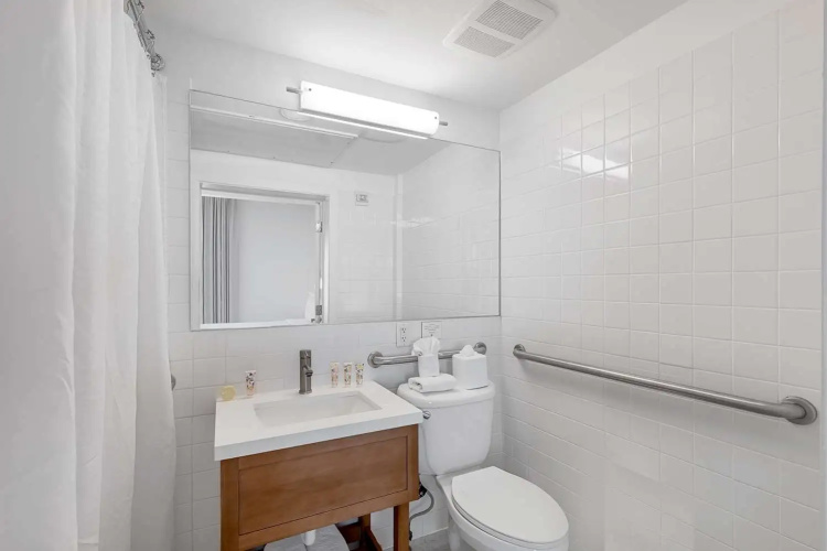 Townhouse Hotel