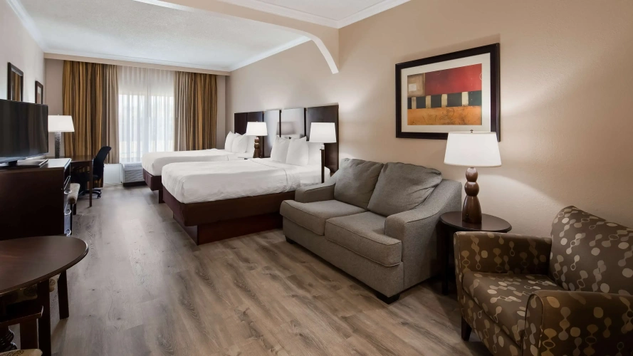 Quadruple Suite