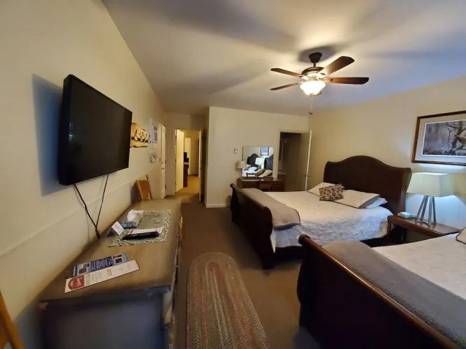 2 Bedrooms Standard Suite