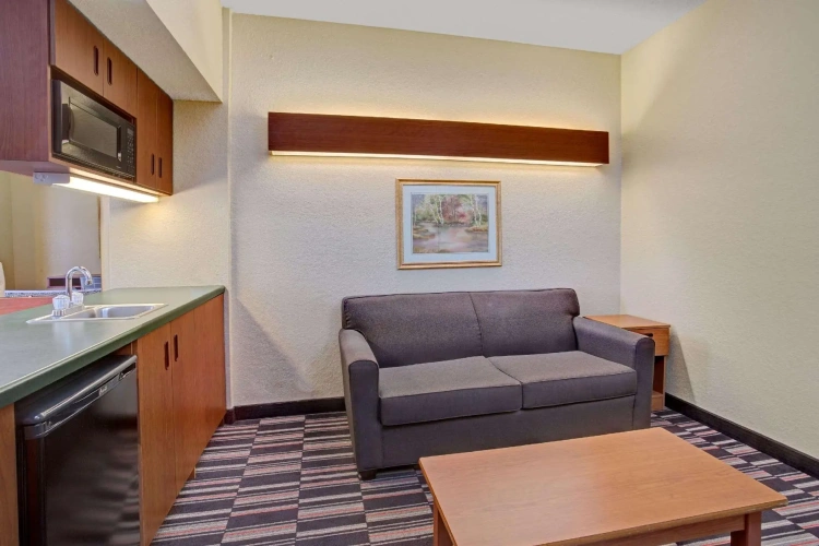 Deluxe Double Suite