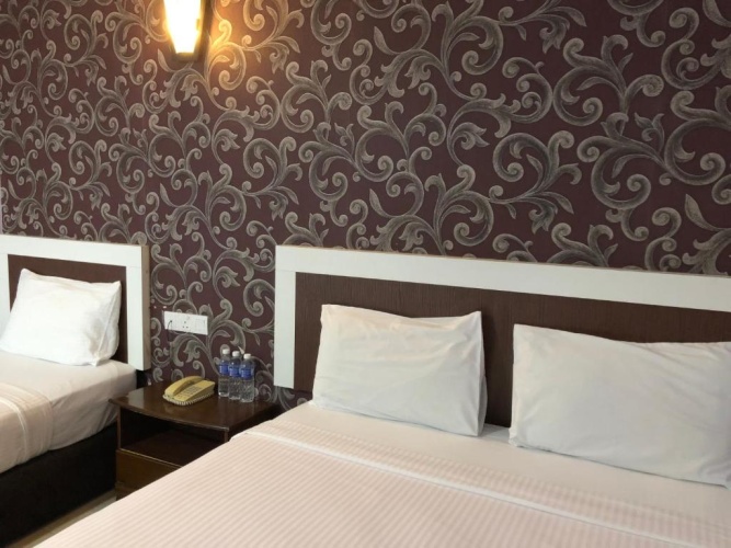 Deluxe Triple room