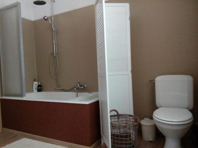 2 Bedrooms Cottage