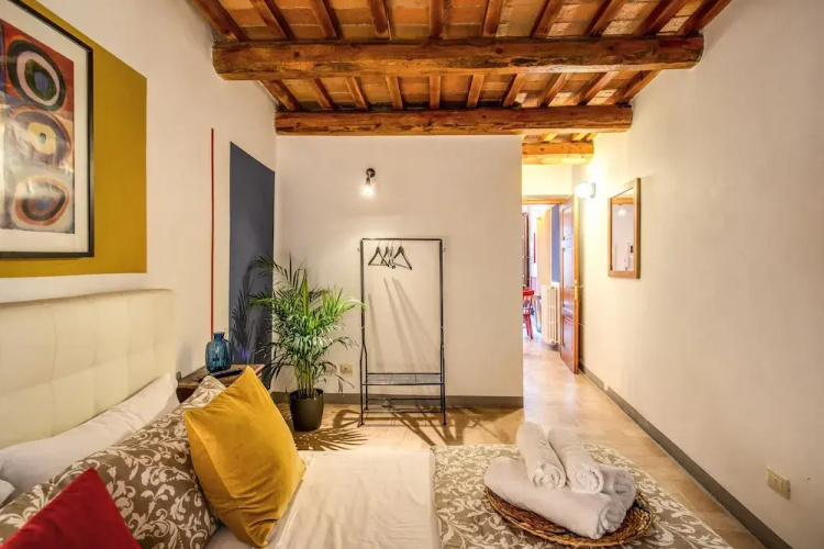 AwesHome - Pisa Tower House