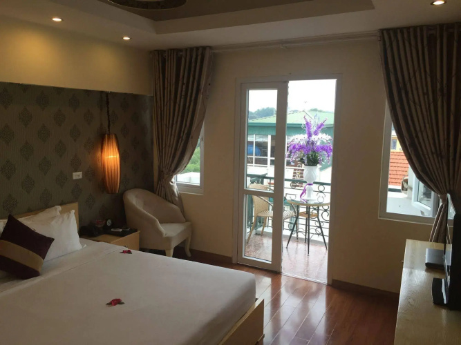 Hanoi Impressive Hotel