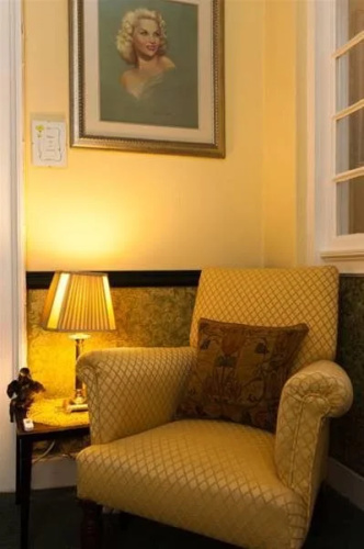 Garlands Guest House