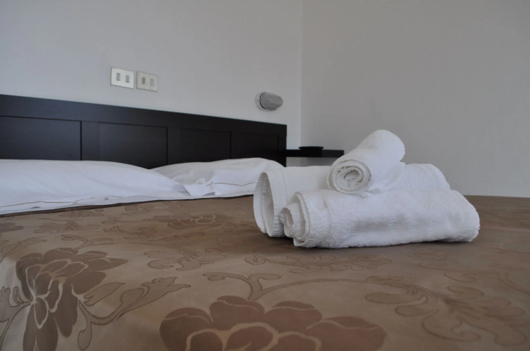 Hotel Urano - Bed & Breakfast