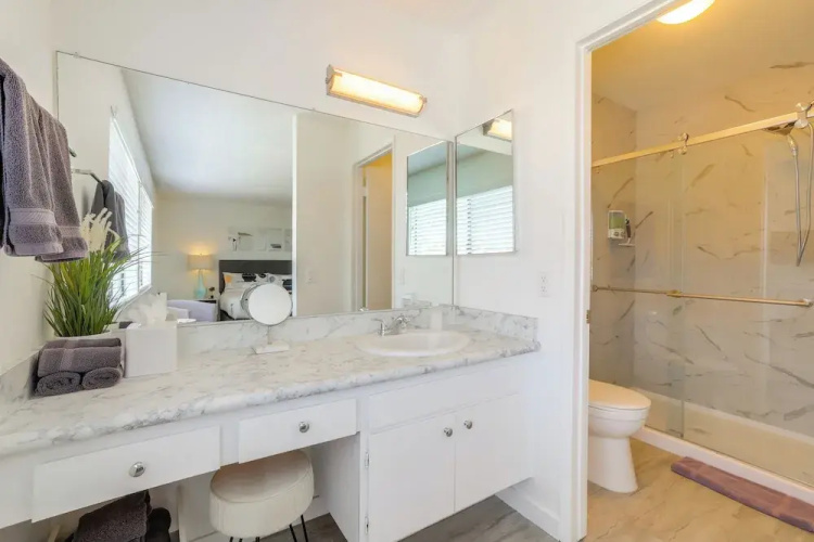 Palm Springs Abode w/ Pool Access, Near Golfing