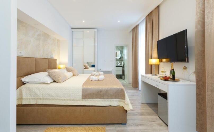 Well Of Life Luxury RoomsOver view