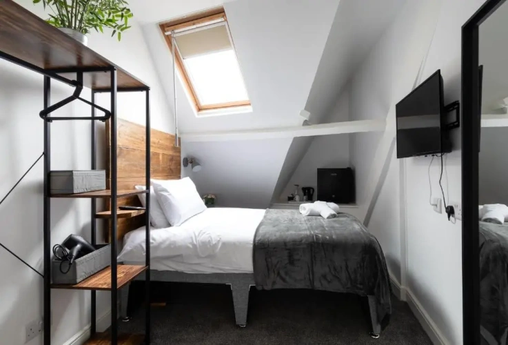 Standard Single room