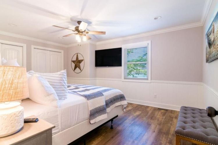 3 Bedrooms Cottage