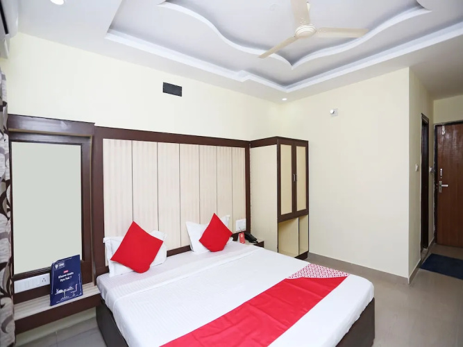 OYO 24968 Hotel Mpr