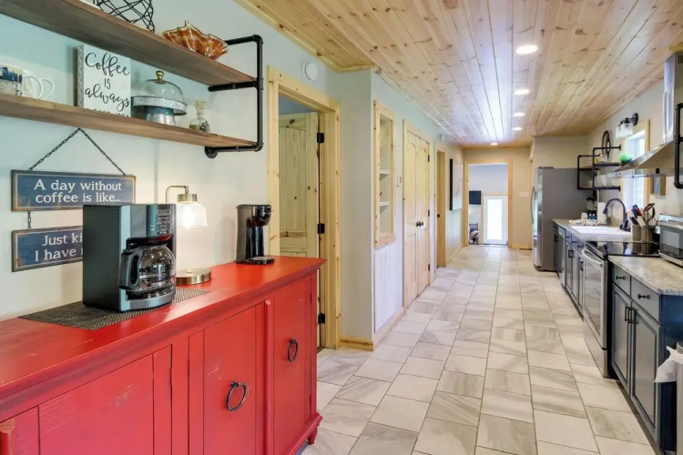 Sevierville Cabin w/ Private Hot Tub & Fire Pit