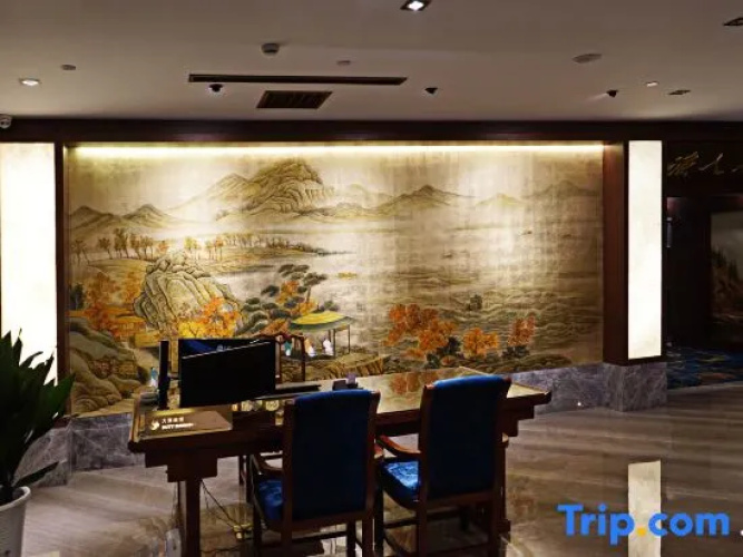 Tingyue Hotel