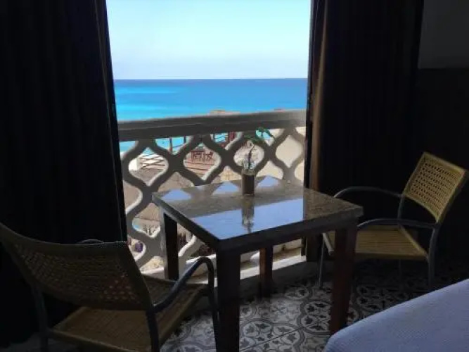 Best Beach Apartments - Cancun Plaza