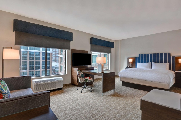 Double Studio suite