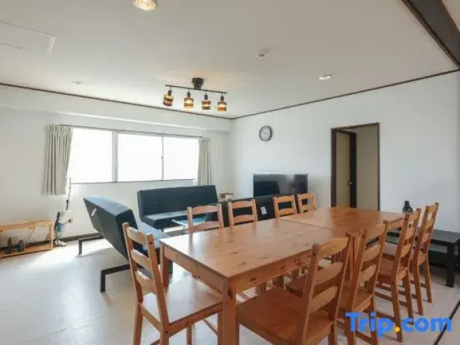 Grace Mukojima Room 701