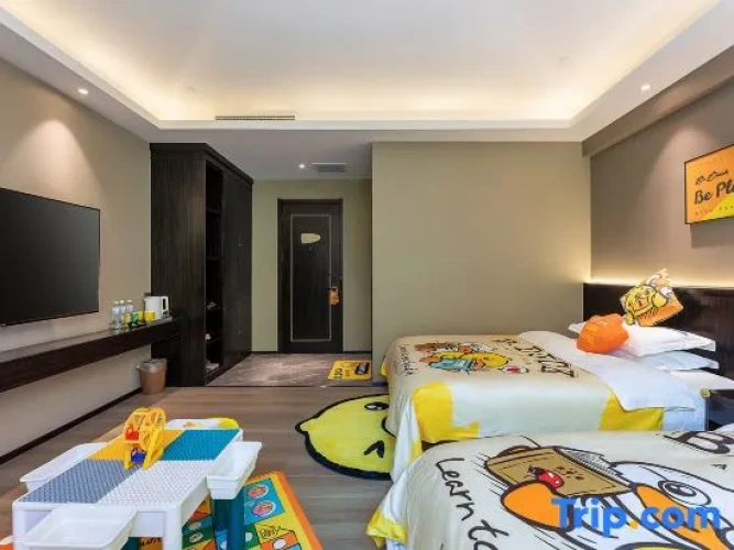 Standard Family room