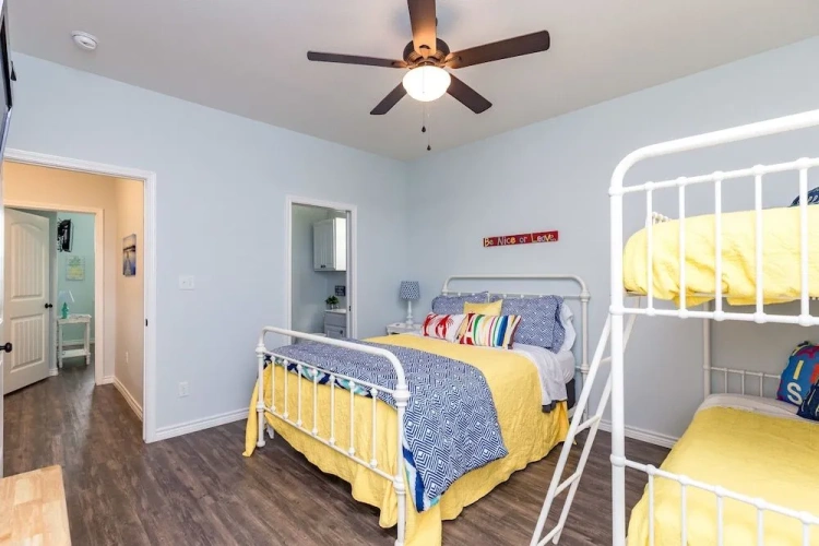 Guest rooms