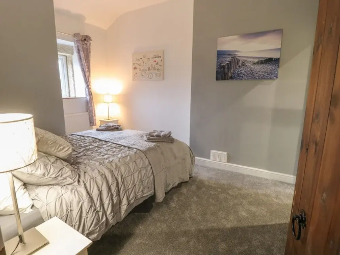 Hill Top Cottage