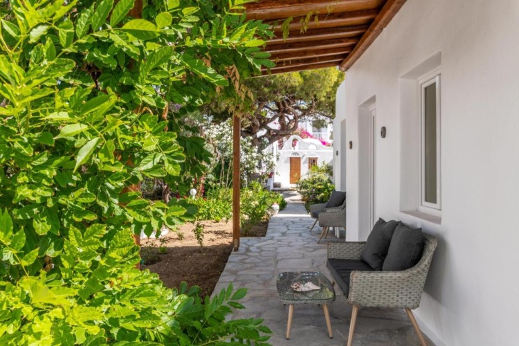 Deluxe Double room with garden view
