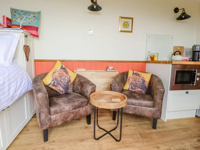 The Herdsman Luxury Shepherds Hut