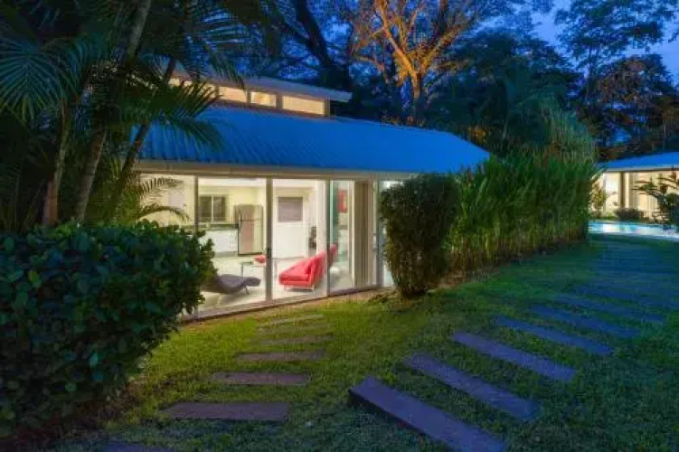 Tamarindo Penthouse by RedAwning