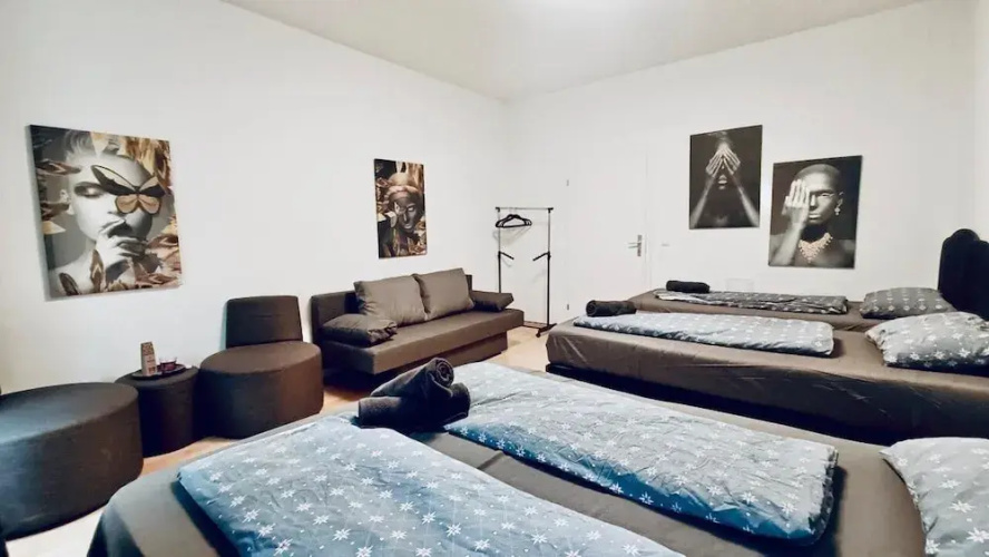 Comfy 3BR Apt for Groups Near Park
