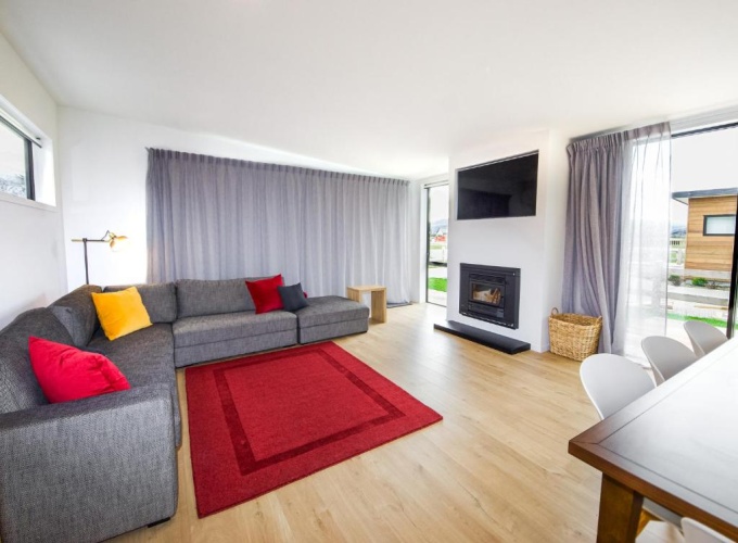 4 Bedrooms Cottage
