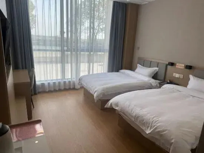 Kangshan Hotel