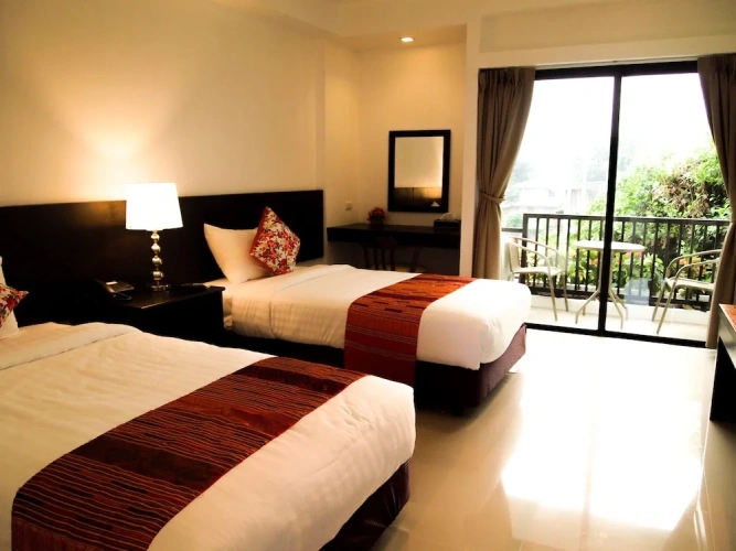 Standard room with balcony and with garden view