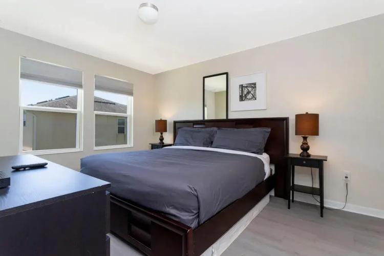 Compass Bay 3213