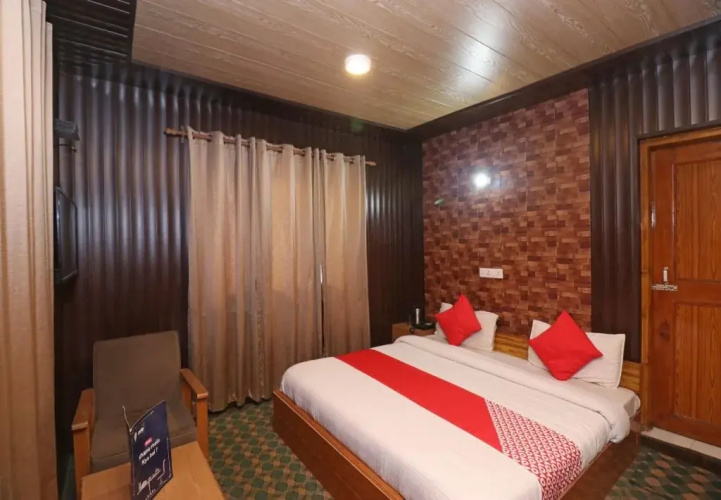 Hotel Poshwan by OYO