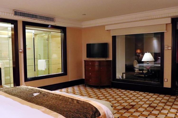 Ambassador Suite