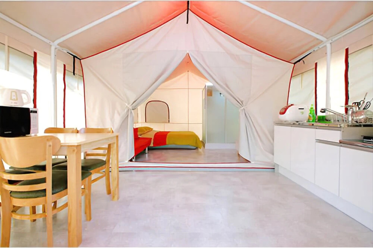 Gapyeong Pooky Glamping Pension