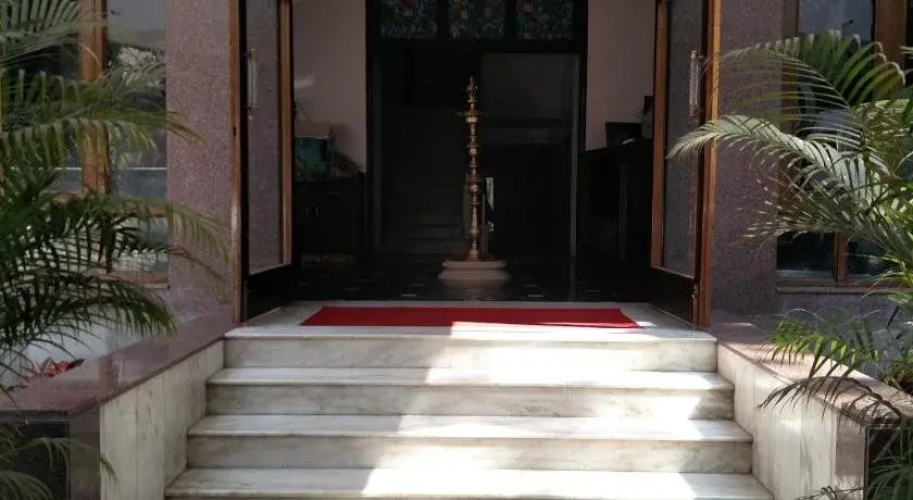 Hotel Satkar