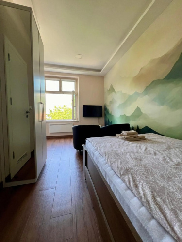 902 Apartments